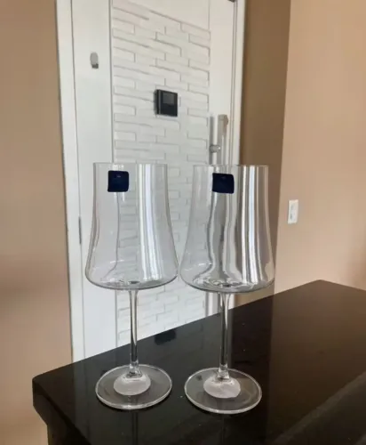Taça de cristal para vinho Bohemia 560ml
