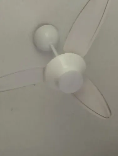 Ventilador de teto com controle remoto