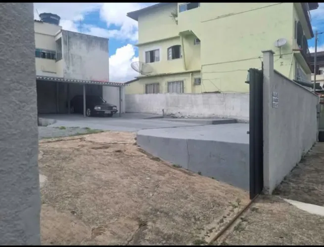 Vendo lote em Fundão.
