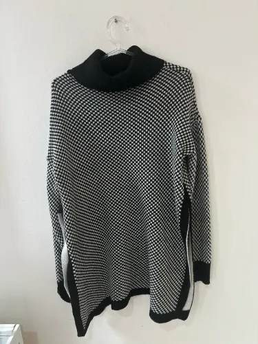 Poncho P&B