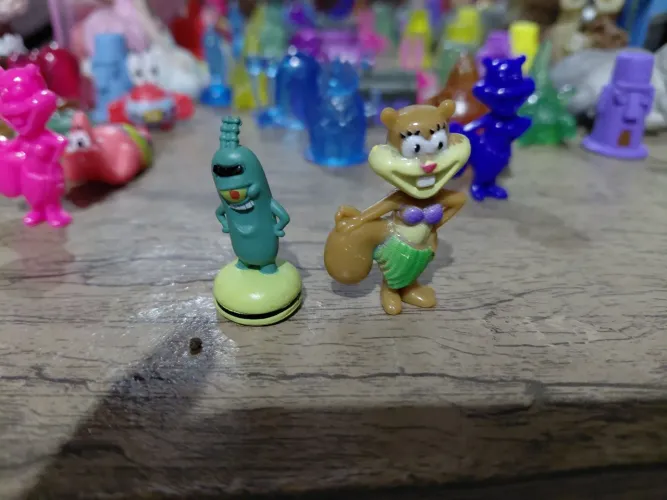 Batavinho surpresa 2° e 3°edição sandy e plankton