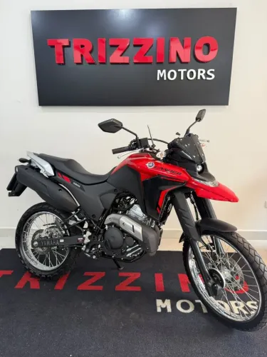 XTZ 250 LANDER CONNECTED ABS 2025
