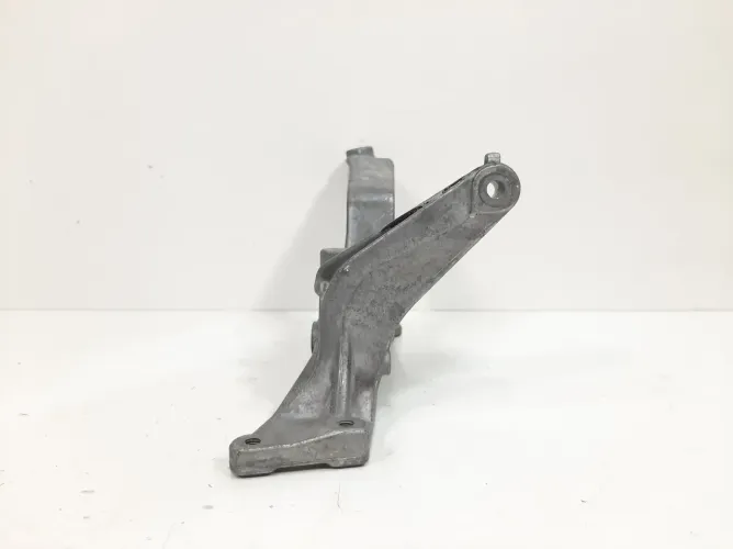 Suporte Turbina Mercedes Benz C180 W204 1.8 Cgi 2008 A 2014