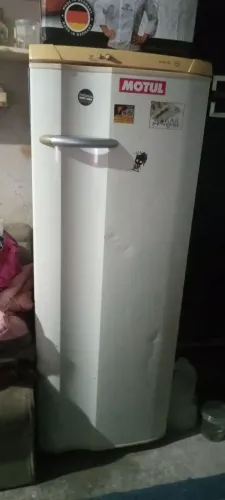 Vende-se barato funcionando 