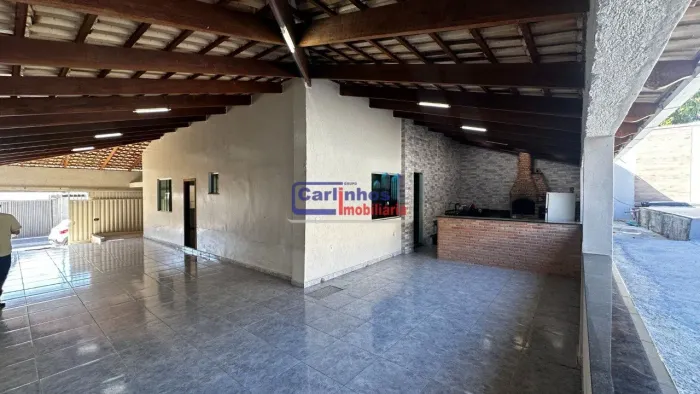 Oportunidade de Casa com Área Gourmet e Piscina - Bairro Liberatos, Betim/MG