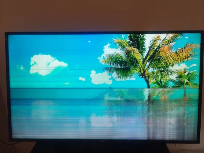 ? Smart TV LG 55" 4K UHD 55UJ6300 + Controle