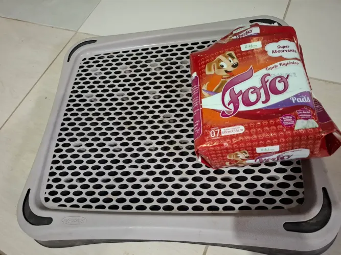 Banheiro Higiênico Pet + Pacote de Tapete Higiênico