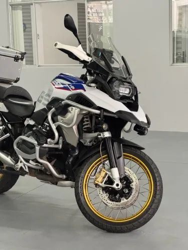 BMW R 1250 GS Premium HP Impecável