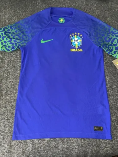 Camisa do Brasil - Tamanho M