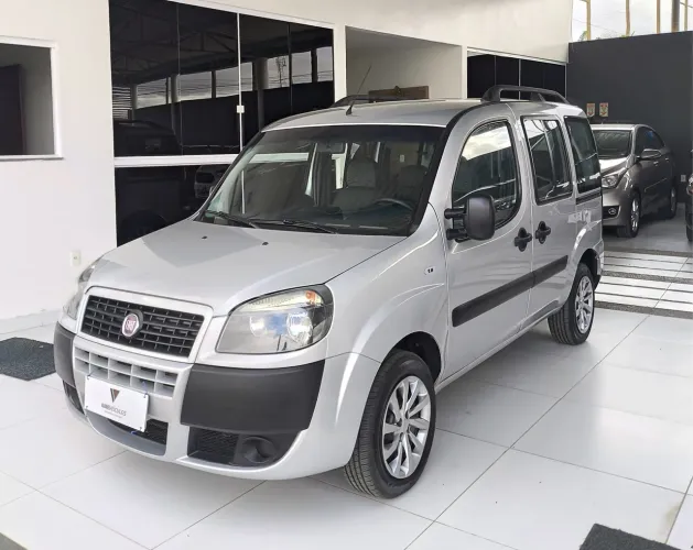Fiat Doblo Essence 1.8 Flex 16V 5P 2021
