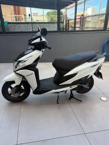Honda Elite 2025