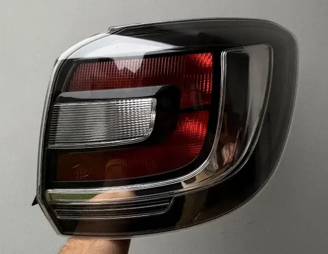 Lanterna Sandero RS