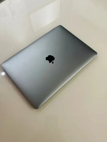 macbook air 13 2020