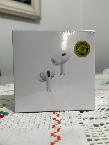 Fone de Ouvido AirPods Pro Na Caixa