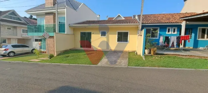 Casa Térrea em Condomínio Fechado no Cachoeira Garibaldi das Azaleias, Curitiba