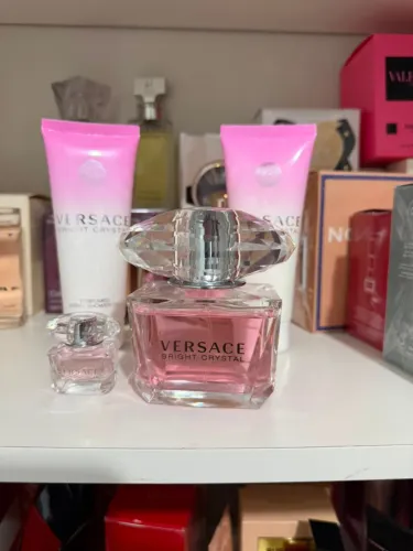 KIT PERFUME VERSACE BRIGHT CRYSTAL 90 ml