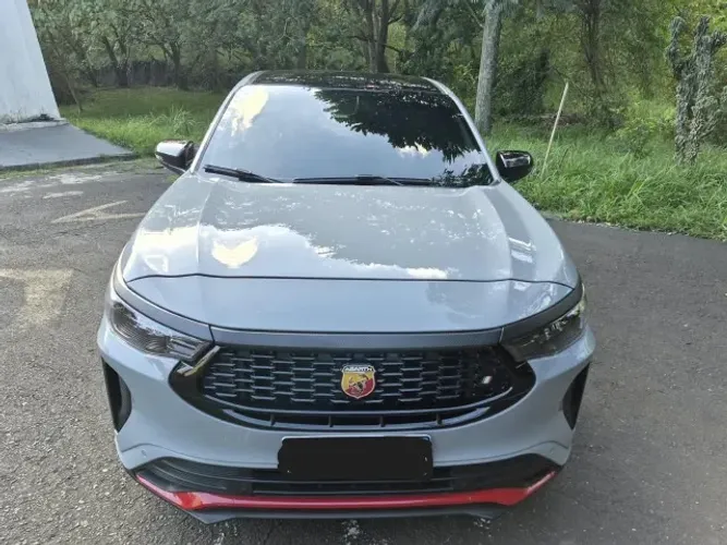 Fiat Fastback Abarth Turbo Flex 1.3 Aut. 2025
