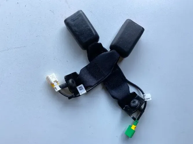 Engate Duplo Cinto De Segurança Traseiro Fiat Toro 1.8 20/21