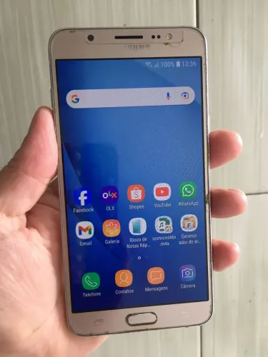 Celular Samsung J7 metal