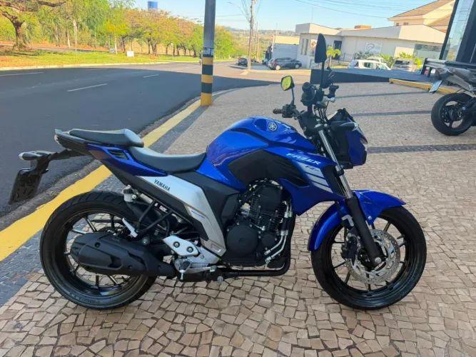 YAMAHA FAZER 250 BLUE FLEX