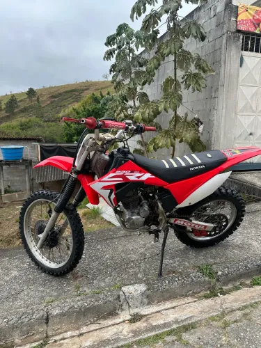 Crf 230 moto de trilha