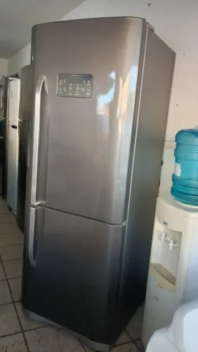 Geladeira Electrolux inverter frost free