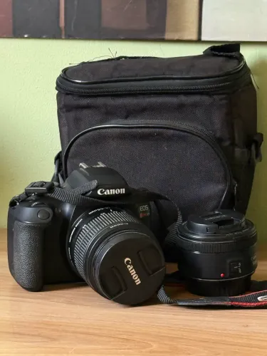 Cânon T7 c/ Lente 18-55 MM (e 50MM caso queira)