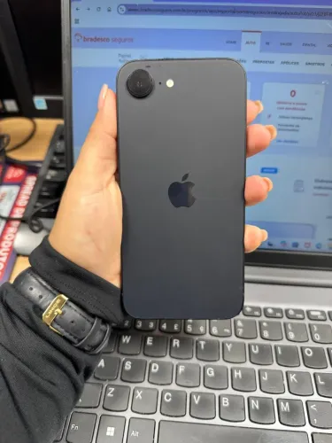 Vendo iPhone 16e
