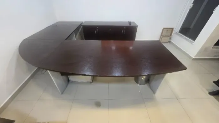 Mesa Presidente em L com armário e gaveteiro da RS Design