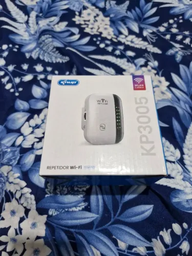 Repetidor WiFi Knup KP-3005 4 Antenas 2.4GHz