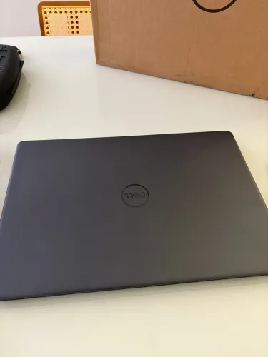Dell Inspiron 15 3000 i7