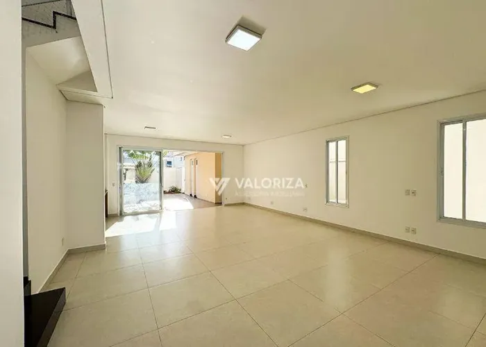 Casa com 4 quartos para alugar, 280 m² por R$ 12.650/mês - Sunset Condomínio Residencial -