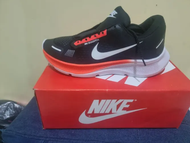 Tênis Nike zoom 