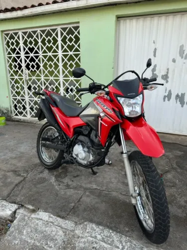 Honda NXR 160 Bros ESDD 2023 - Excelente Estado / Pneus e Kit Relação Novos!