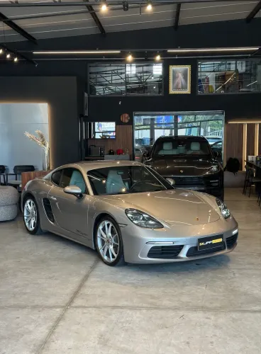 Porsche 718 Cayman 2.0 300cv 2024