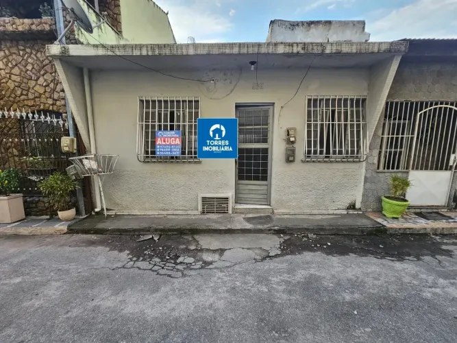 ZÉ GAROTO- CASA EM CONDOMÍNIO PARA LOCAÇÃO DE 1 QUARTO COM QUINTAL