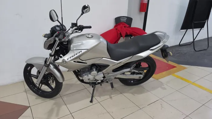 Yamaha fazer 250