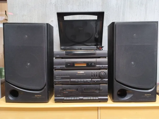 Aparelho gradiente AT com toca discos e Caixas