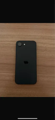 iPhone 16e