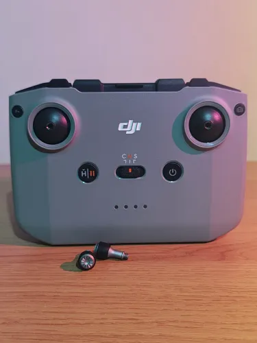 Controle DJI RCN3 LACRADO homologado na ANATEL oportunidade exclusiva