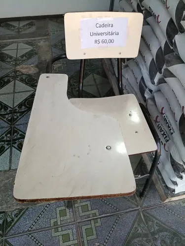 Cadeira estudantil