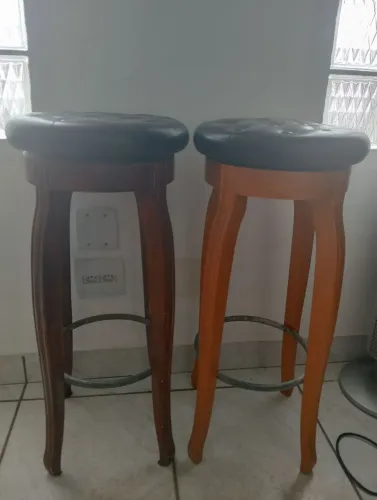 Banqueta Alta estilo inglês