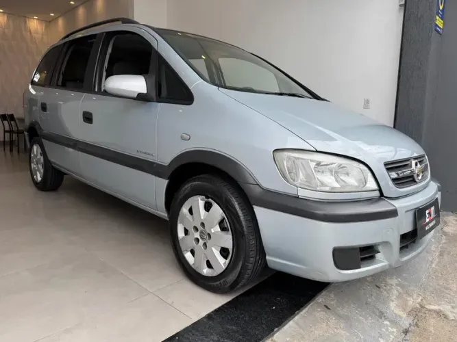 Chevrolet Zafira Comfort 2.0 MPFI Flexpower 8V 5P 2012