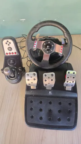 Logitech G27 Volante + Pedal +Camb