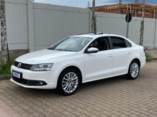 Volkswagen Jetta Highline 2.0 TSI 16V 4P Tiptronic 2014