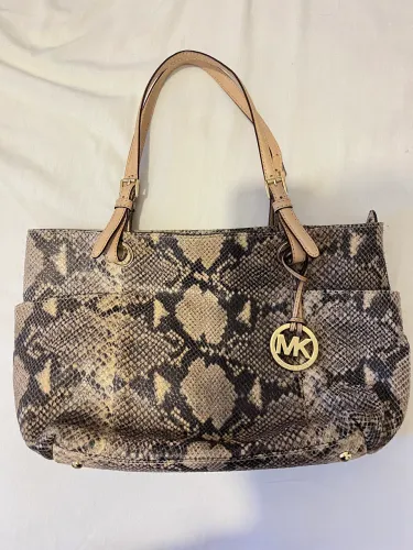 VENDO BOLSA MICHAEL KORS ORIGINAL