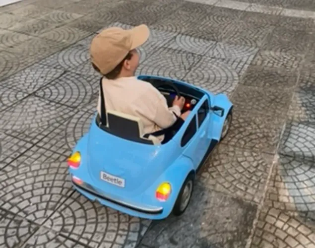 Carrinho elétrico infantil Bel Fix