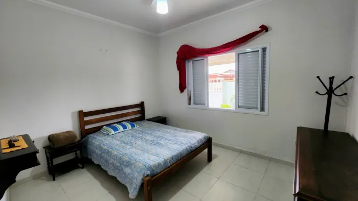 Casa á venda em Peruíbe-SP