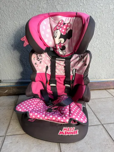 Cadeira de carro menina