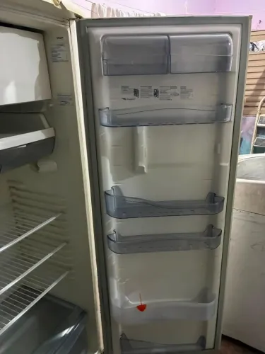 Geladeira cônsul